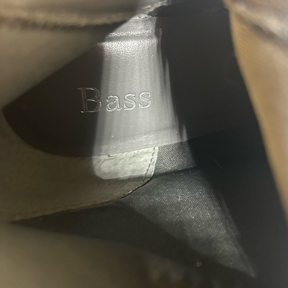 Bass Gray Suede Boots - Picture 9 of 11